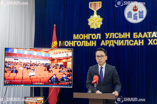 Б.Отгонхүү: С.Эрдэнэ, Д.Монголхүү нар МоАХ-ны нэрийг ашиглан хуурамч мэдээлэл тарааж байна